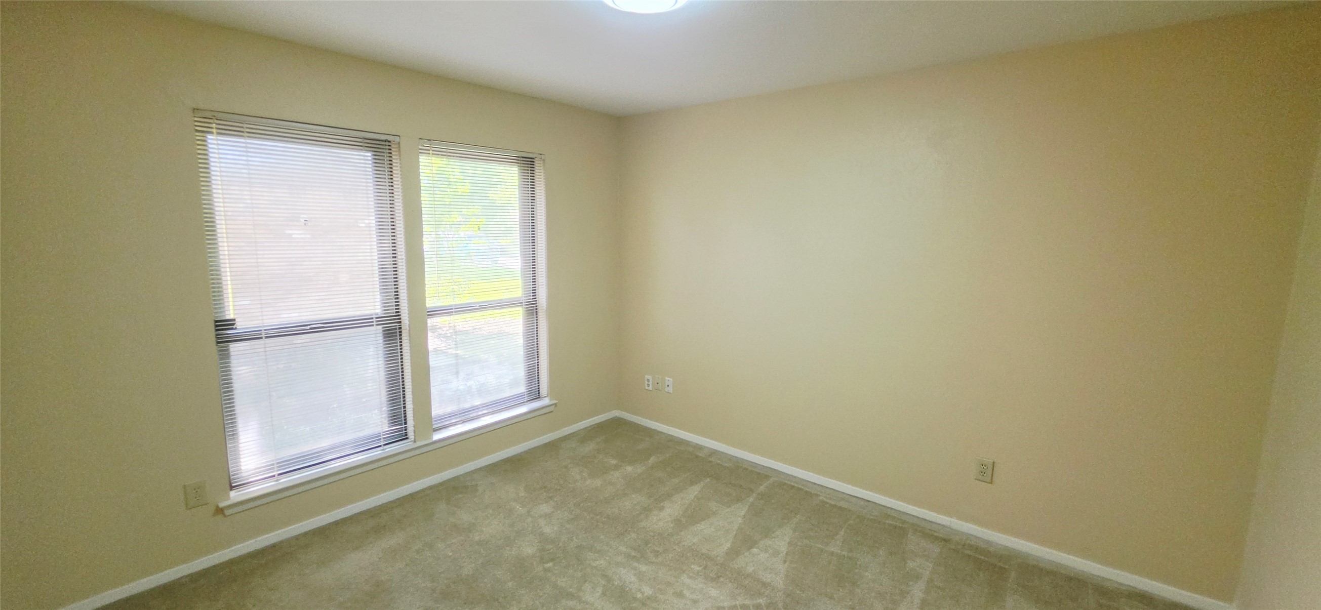3038 Modella Avenue Dallas TX 75229