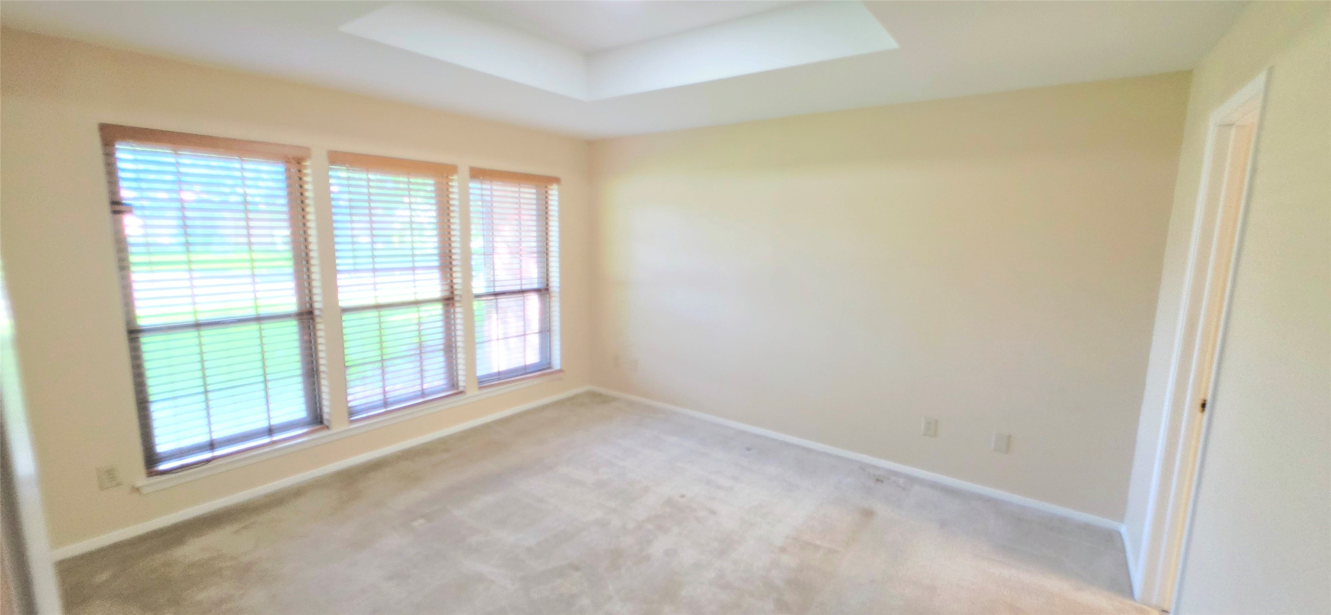 3038 Modella Avenue Dallas TX 75229