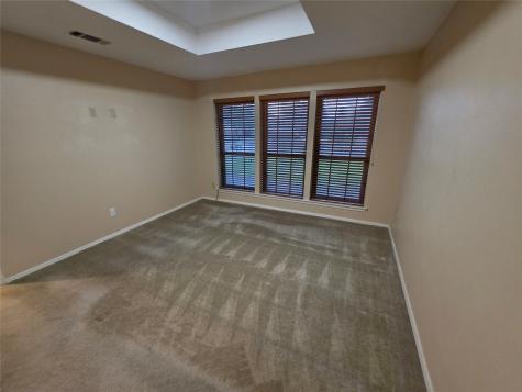 3038 Modella Avenue Dallas TX 75229
