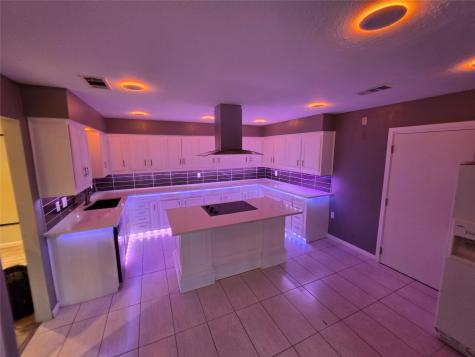 3038 Modella Avenue Dallas TX 75229