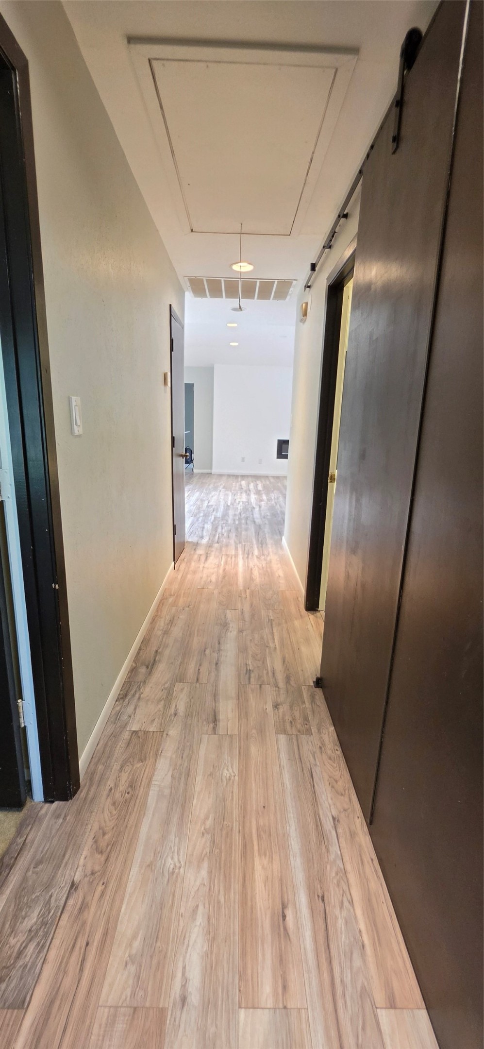 3038 Modella Avenue Dallas TX 75229