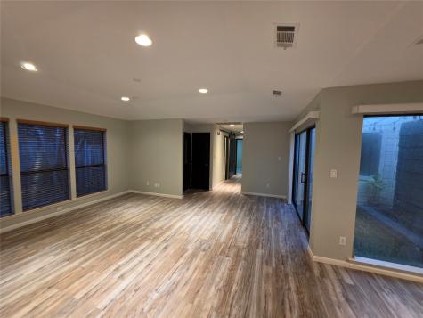 3038 Modella Avenue Dallas TX 75229