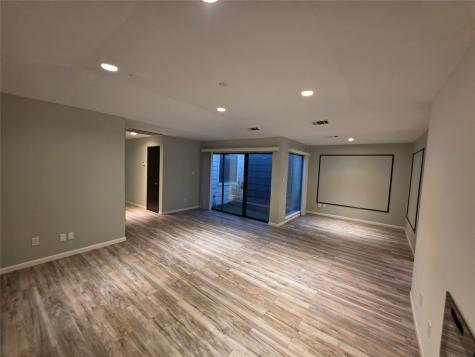 3038 Modella Avenue Dallas TX 75229