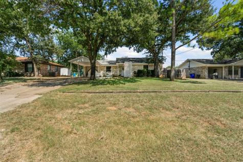 153 Rhoades Street Azle TX 76020