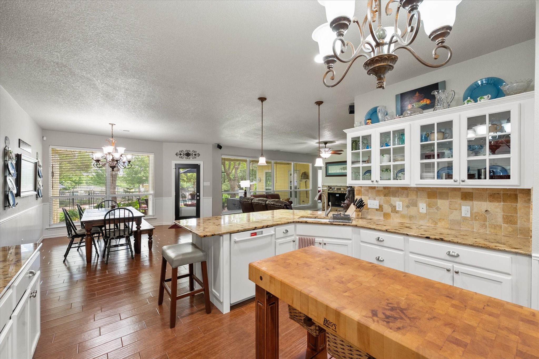 801 Seeton Road Mansfield TX 76063