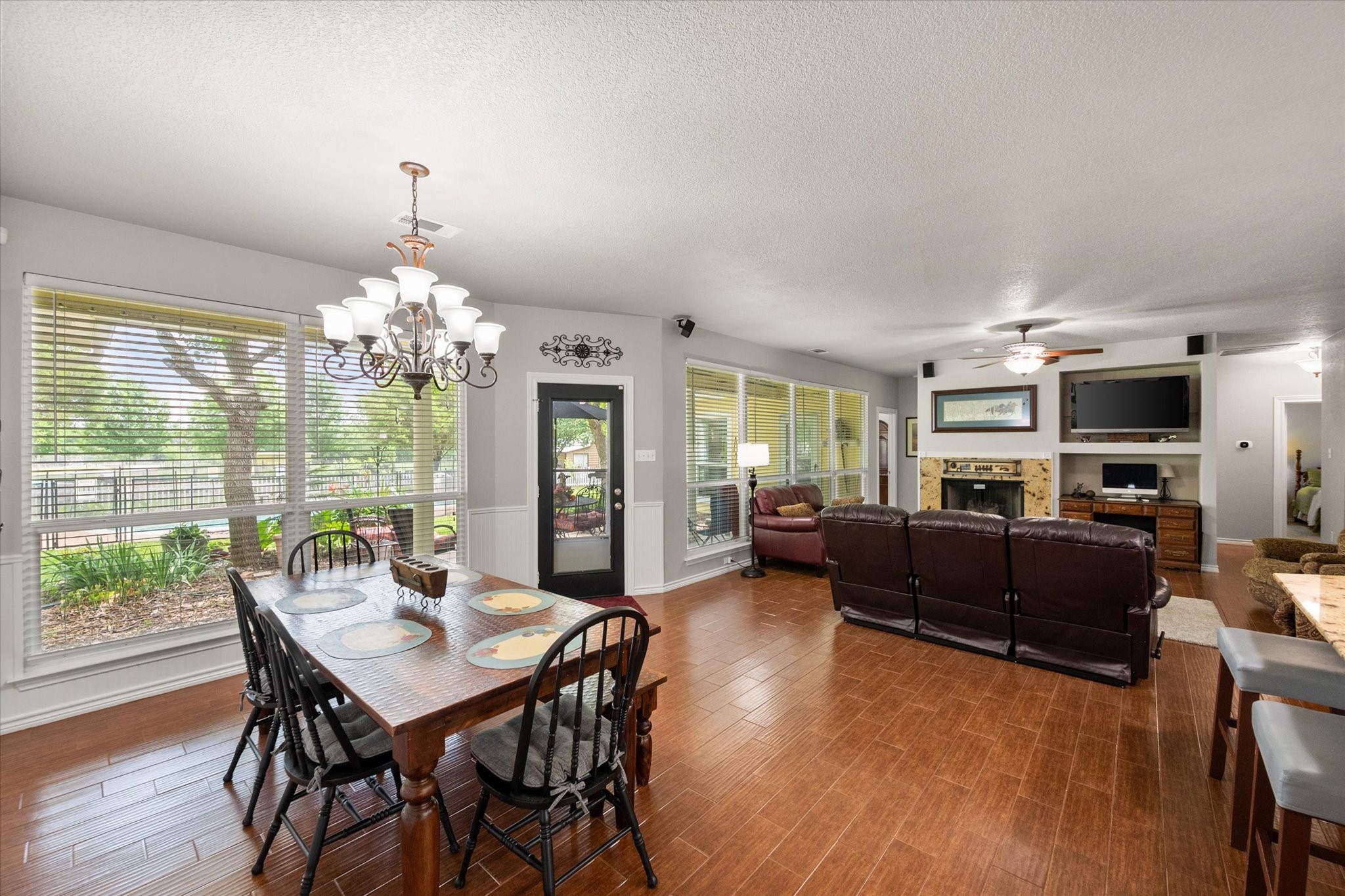 801 Seeton Road Mansfield TX 76063