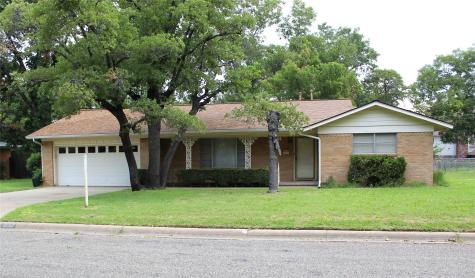 2051 N Woodland Street Stephenville TX 76401