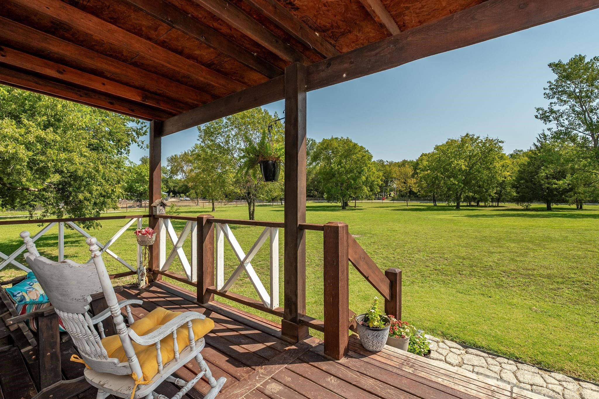 1714 County Road 5035 Leonard TX 75452