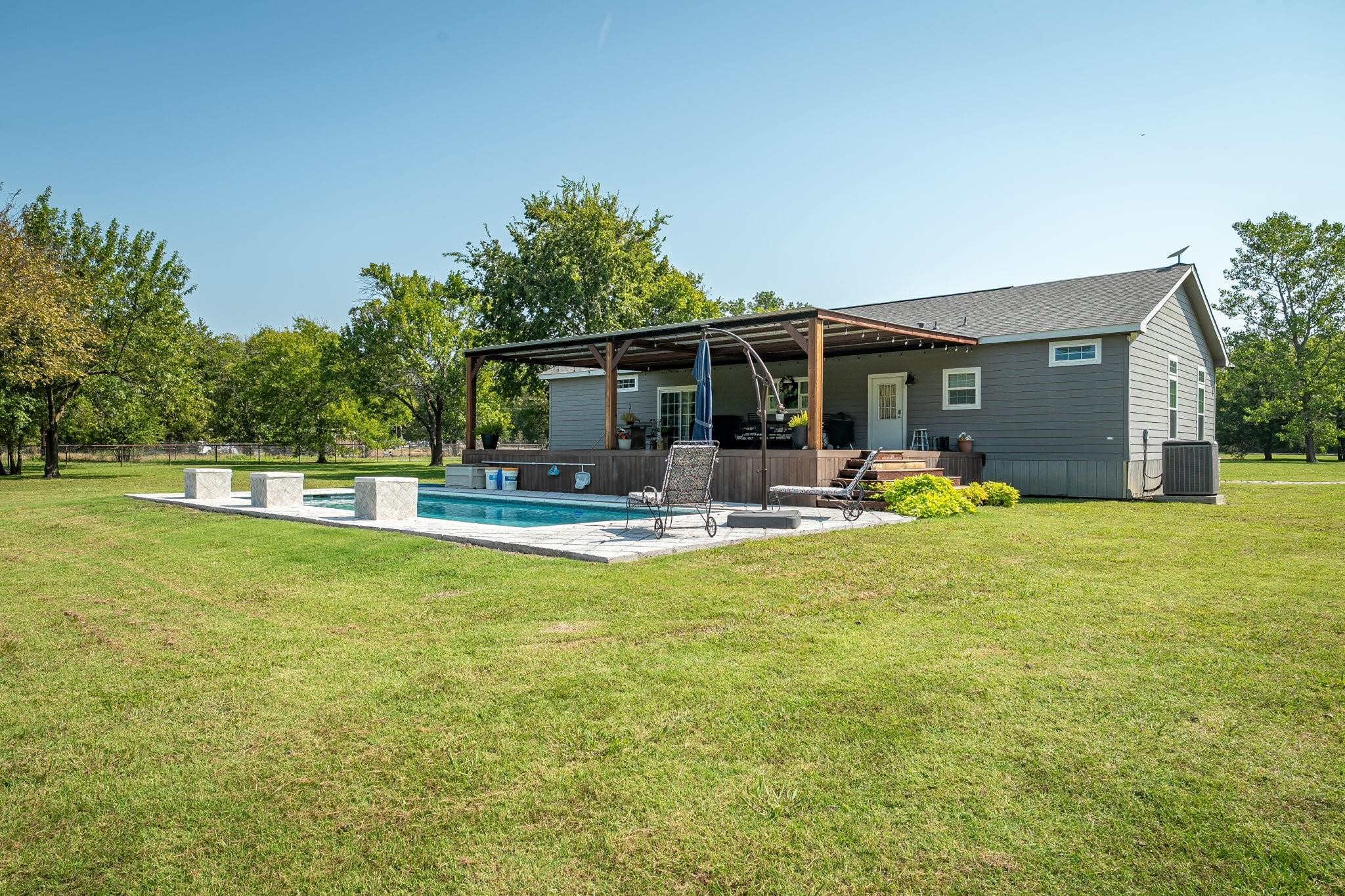 1714 County Road 5035 Leonard TX 75452