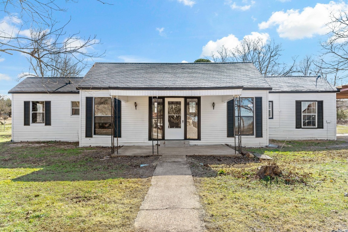 902 County Road 44100 Powderly TX 75473