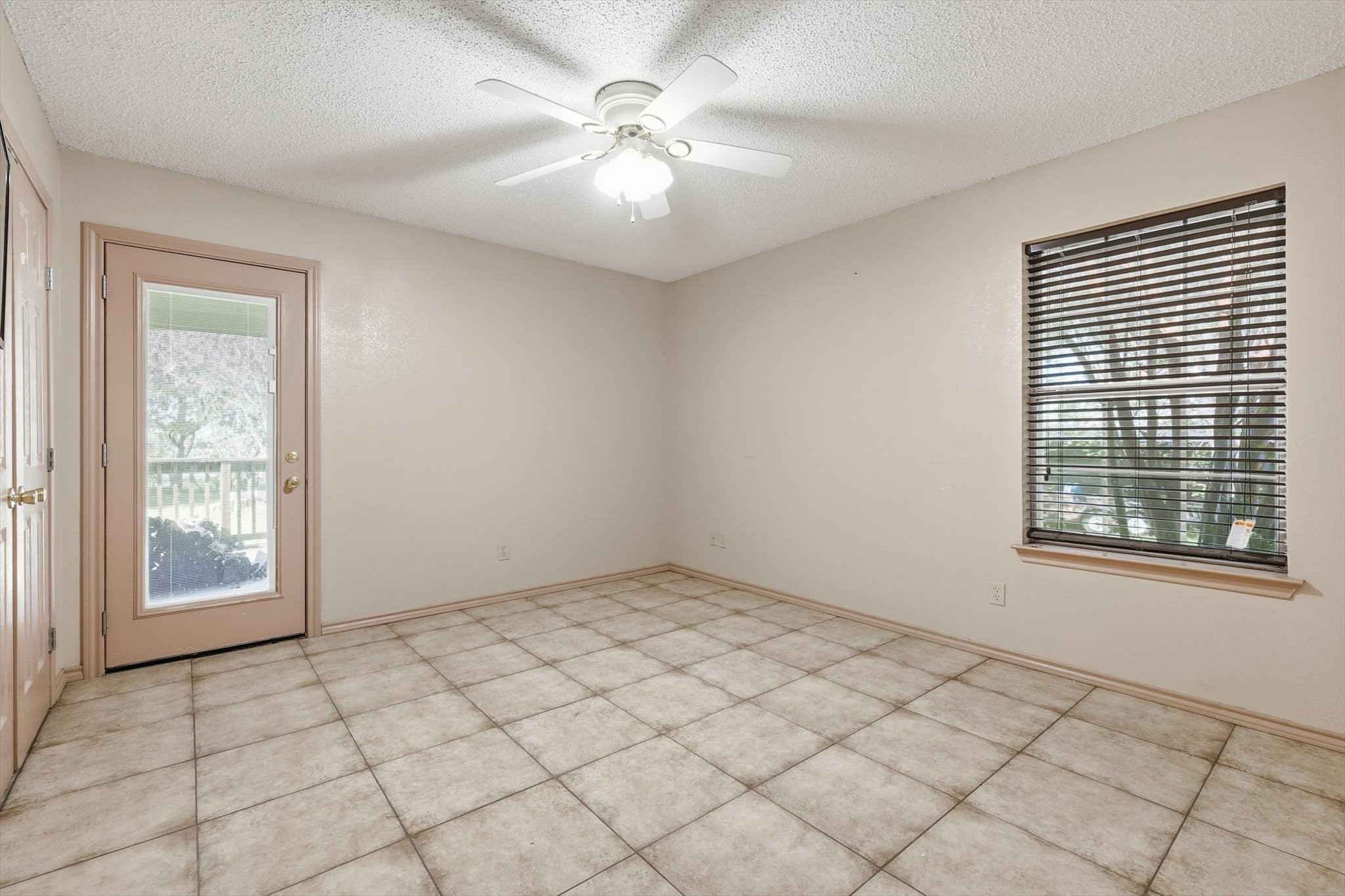 135 Pr-2828 Decatur TX 76234