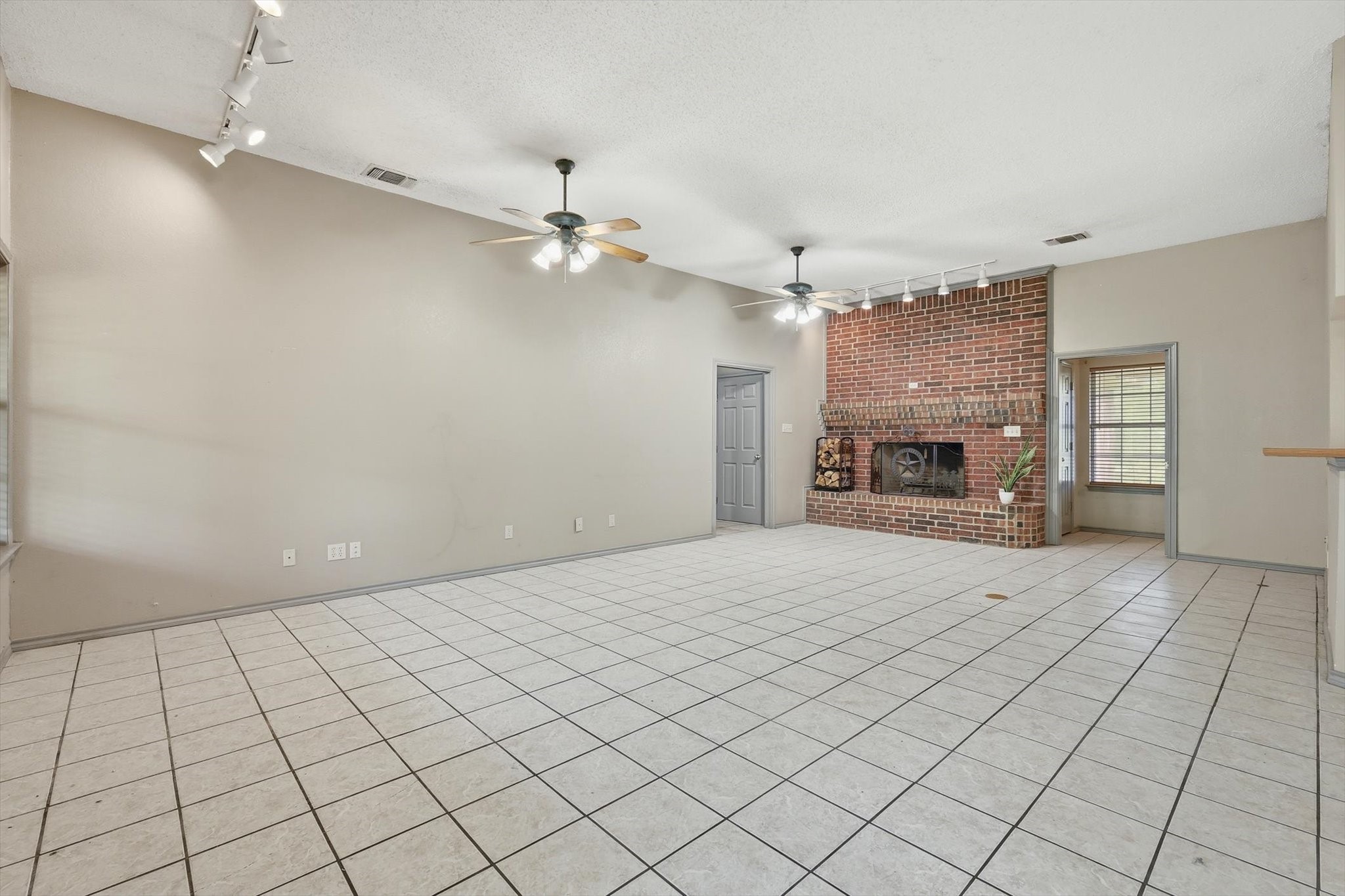 135 Pr-2828 Decatur TX 76234