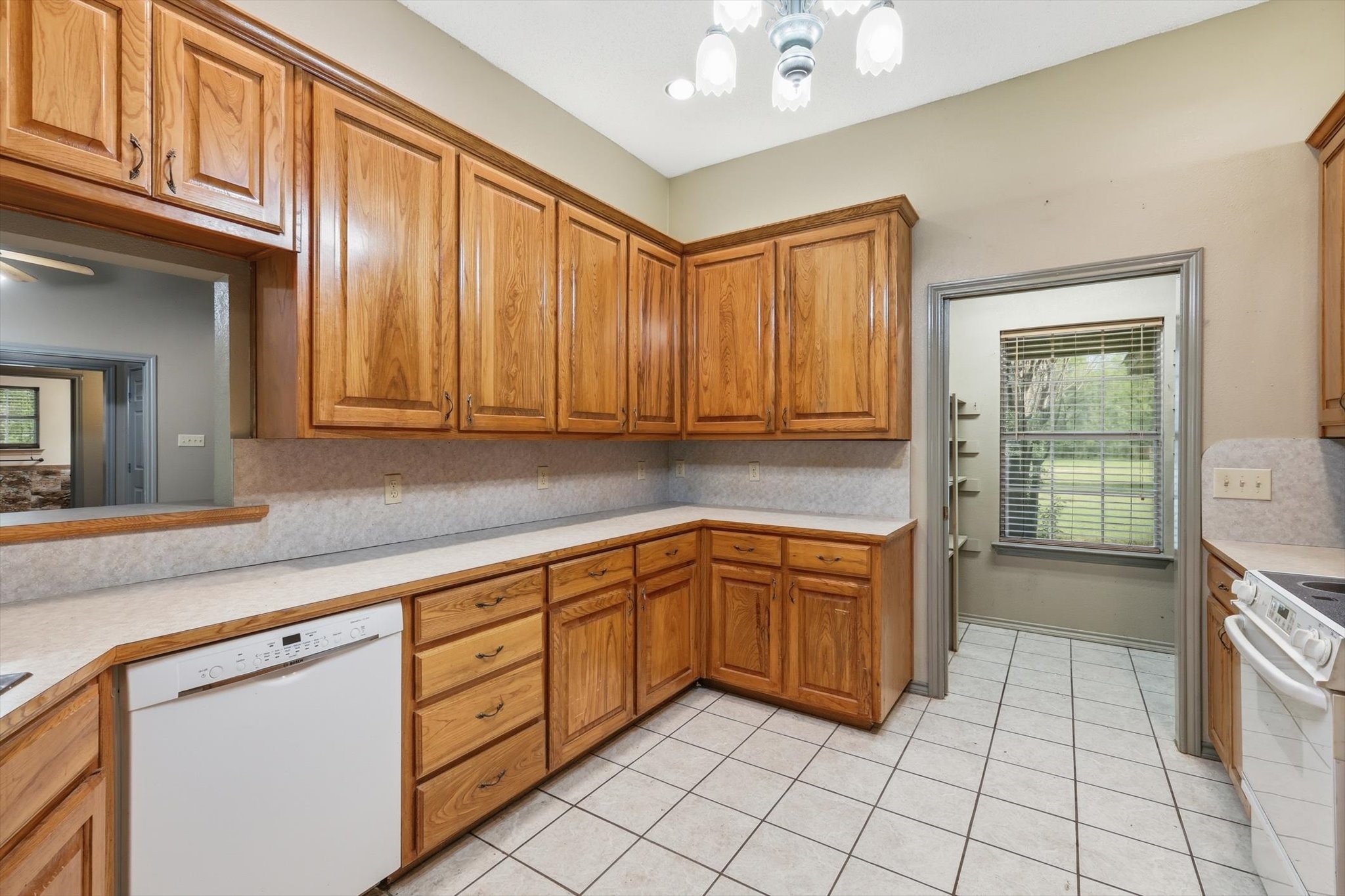 135 Pr-2828 Decatur TX 76234