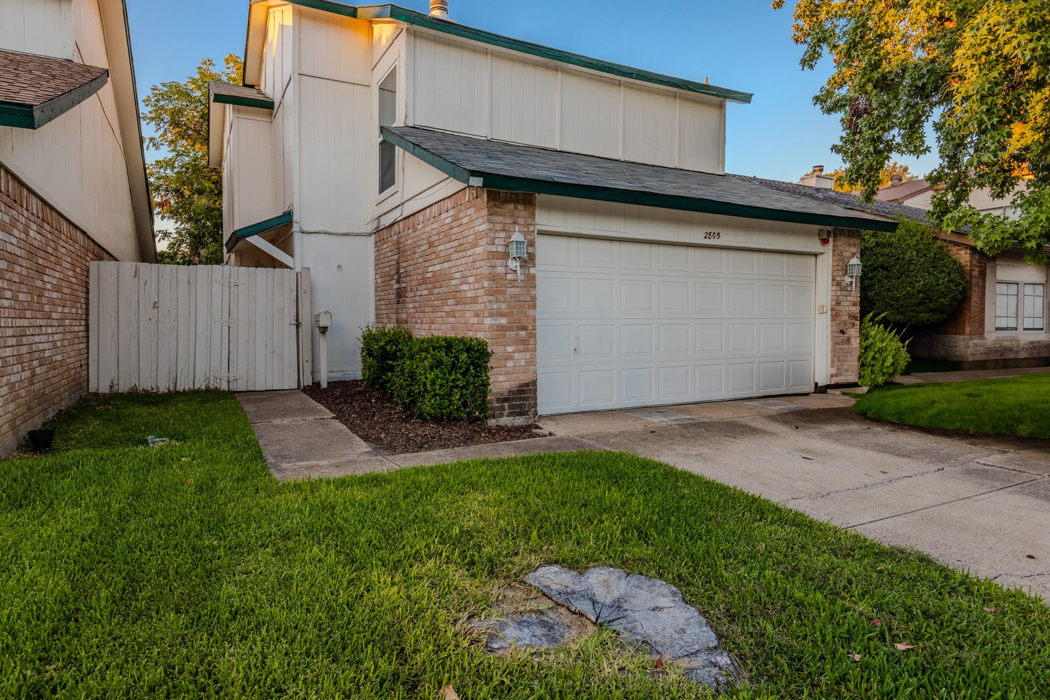 2805 Southern Cross Drive Garland TX 75044