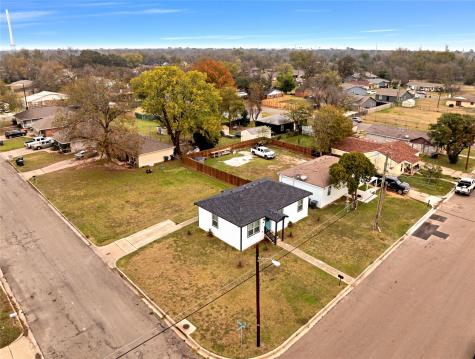 1600 Faulkner Lane Waco TX 76704