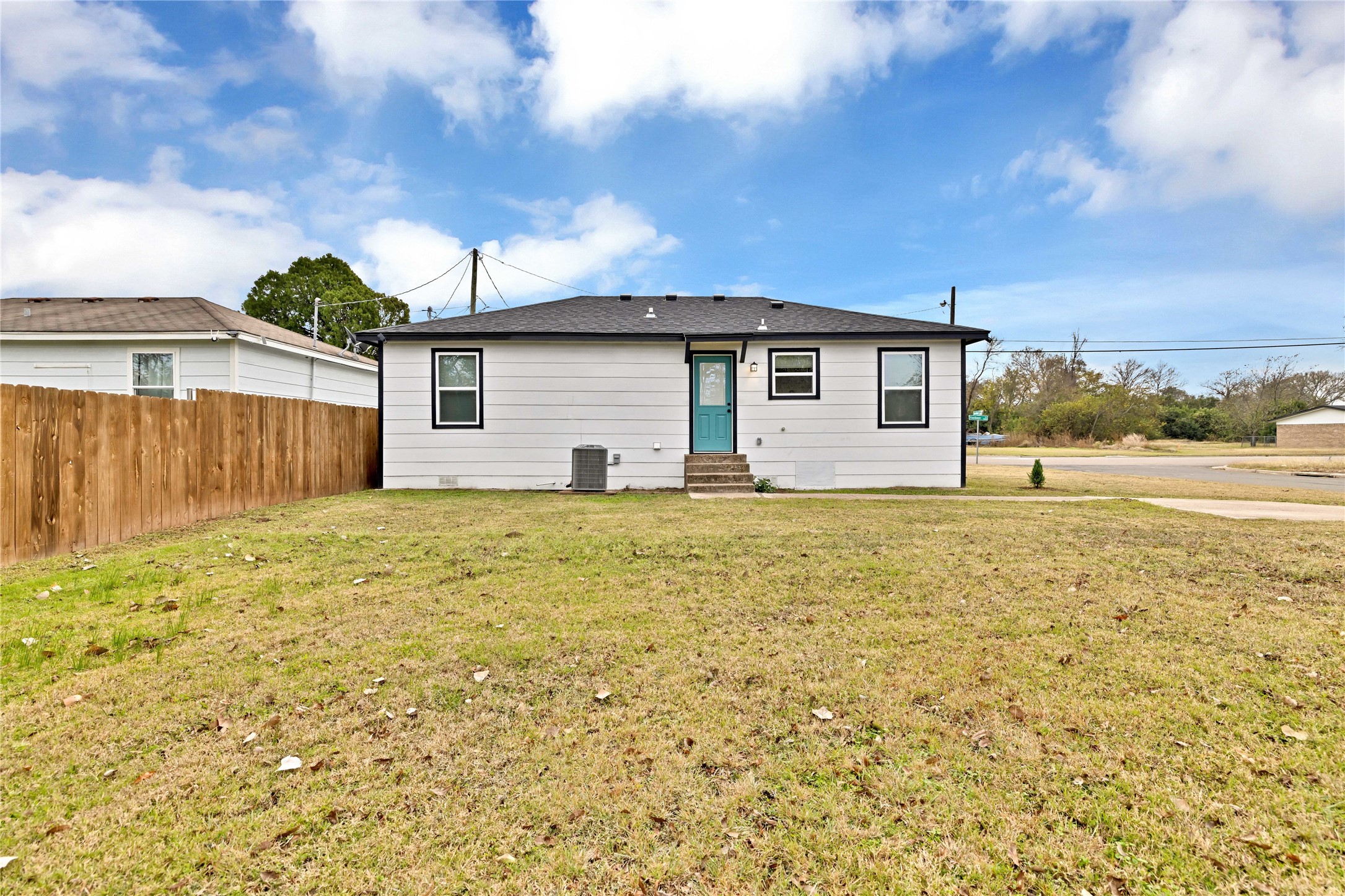 1600 Faulkner Lane Waco TX 76704