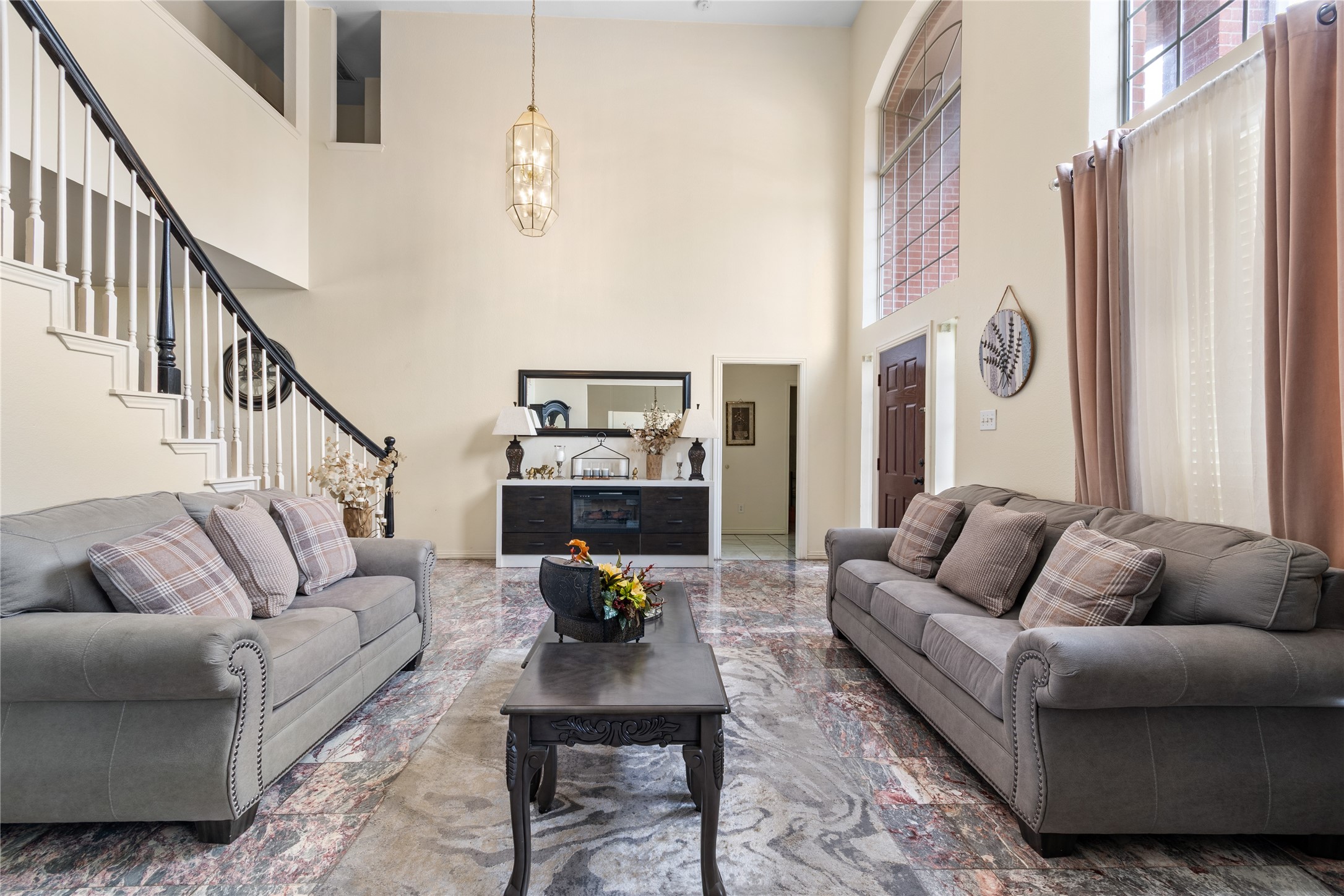 2110 Oak Forest Drive Garland TX 75042