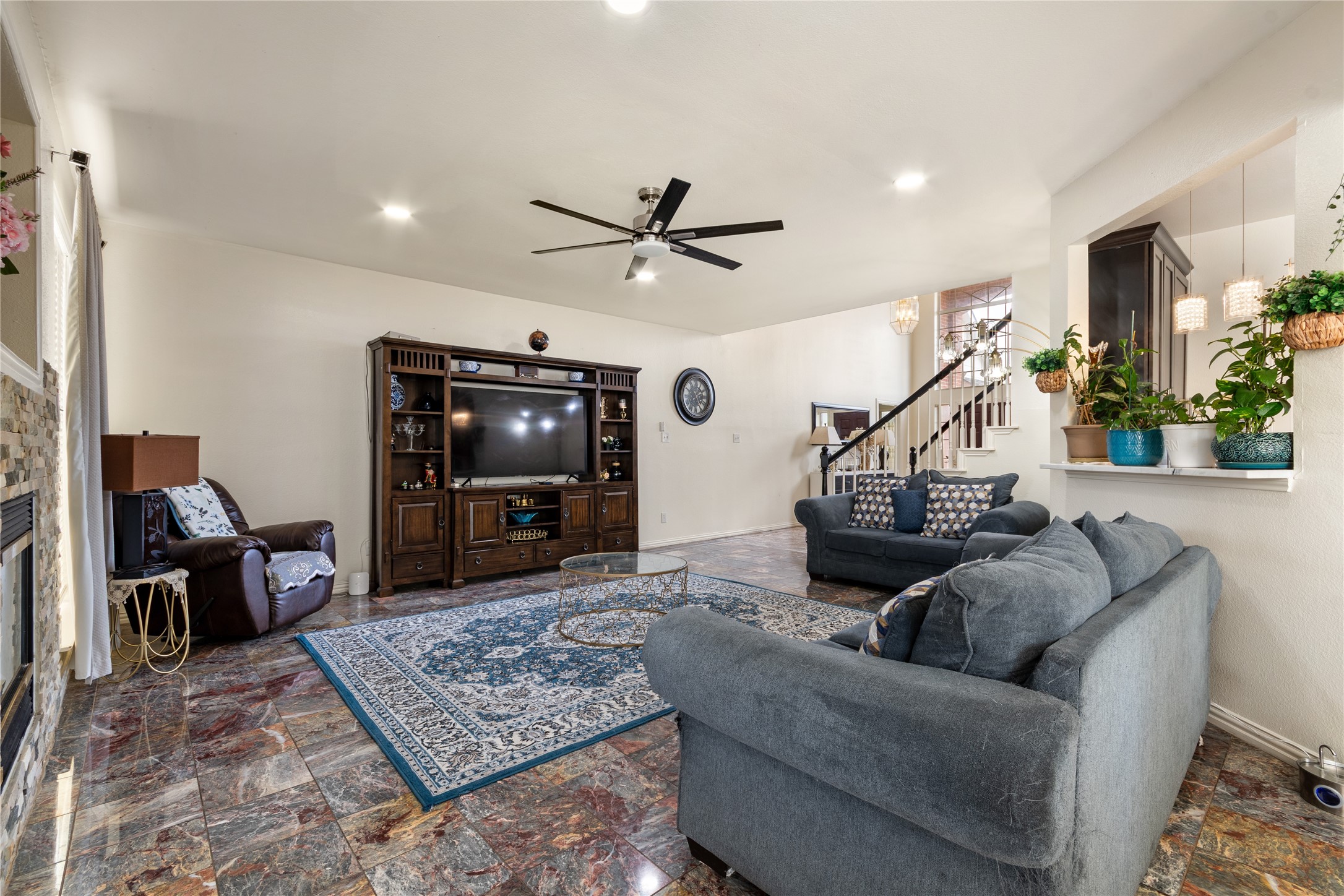 2110 Oak Forest Drive Garland TX 75042