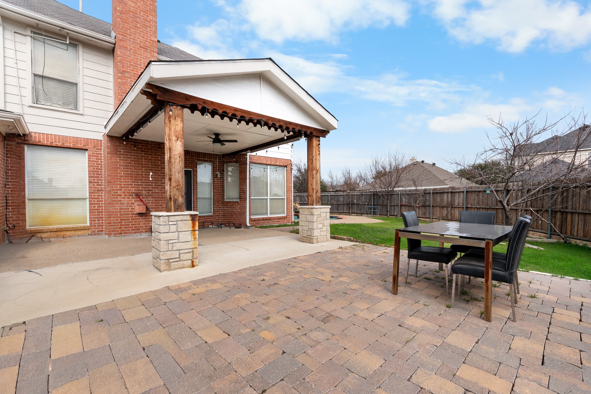 2110 Oak Forest Drive Garland TX 75042