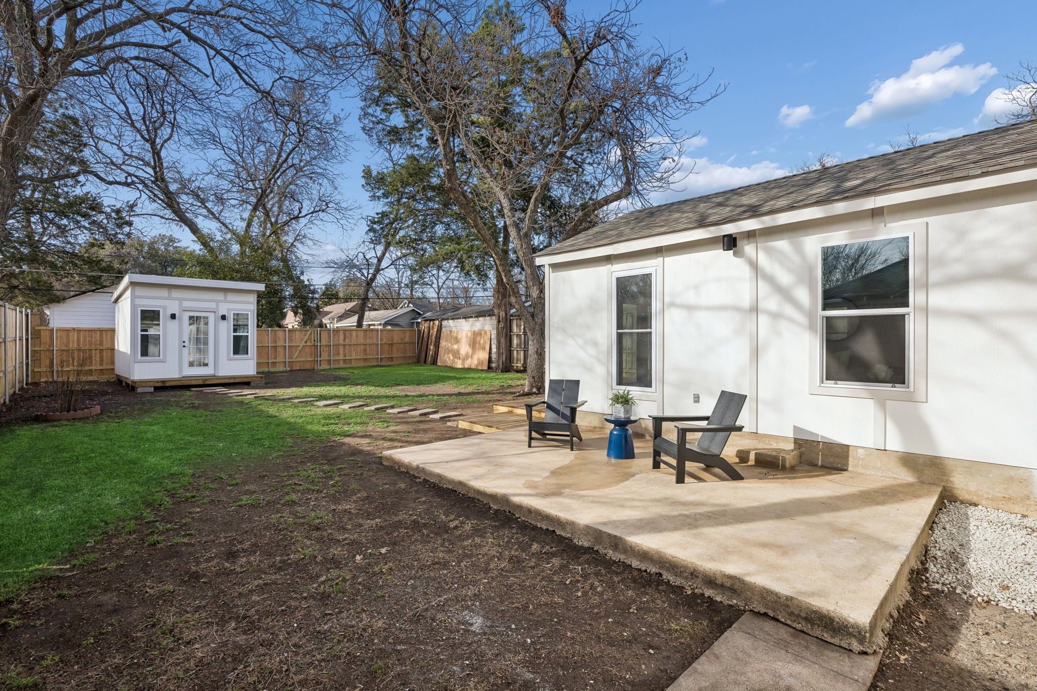 1130 Pioneer Drive Dallas TX 75224