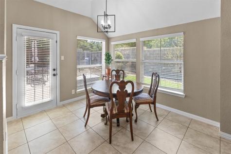 6315 Fannin Drive Arlington TX 76001