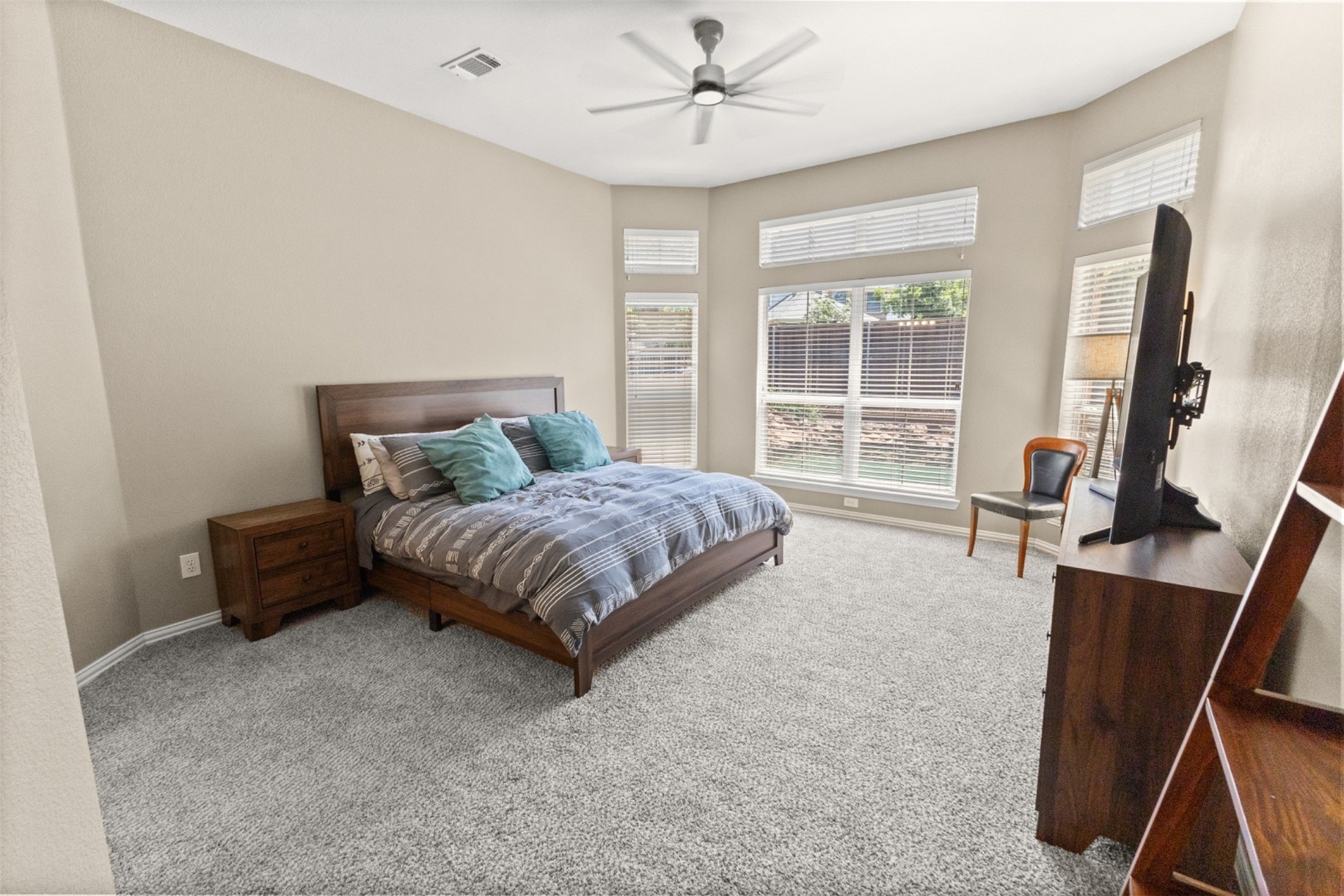 6315 Fannin Drive Arlington TX 76001