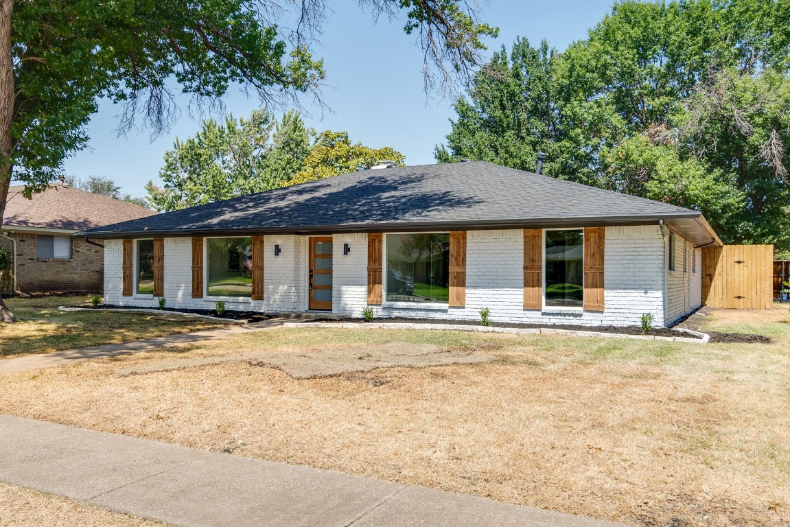 320 Woodcrest Drive Richardson TX 75080