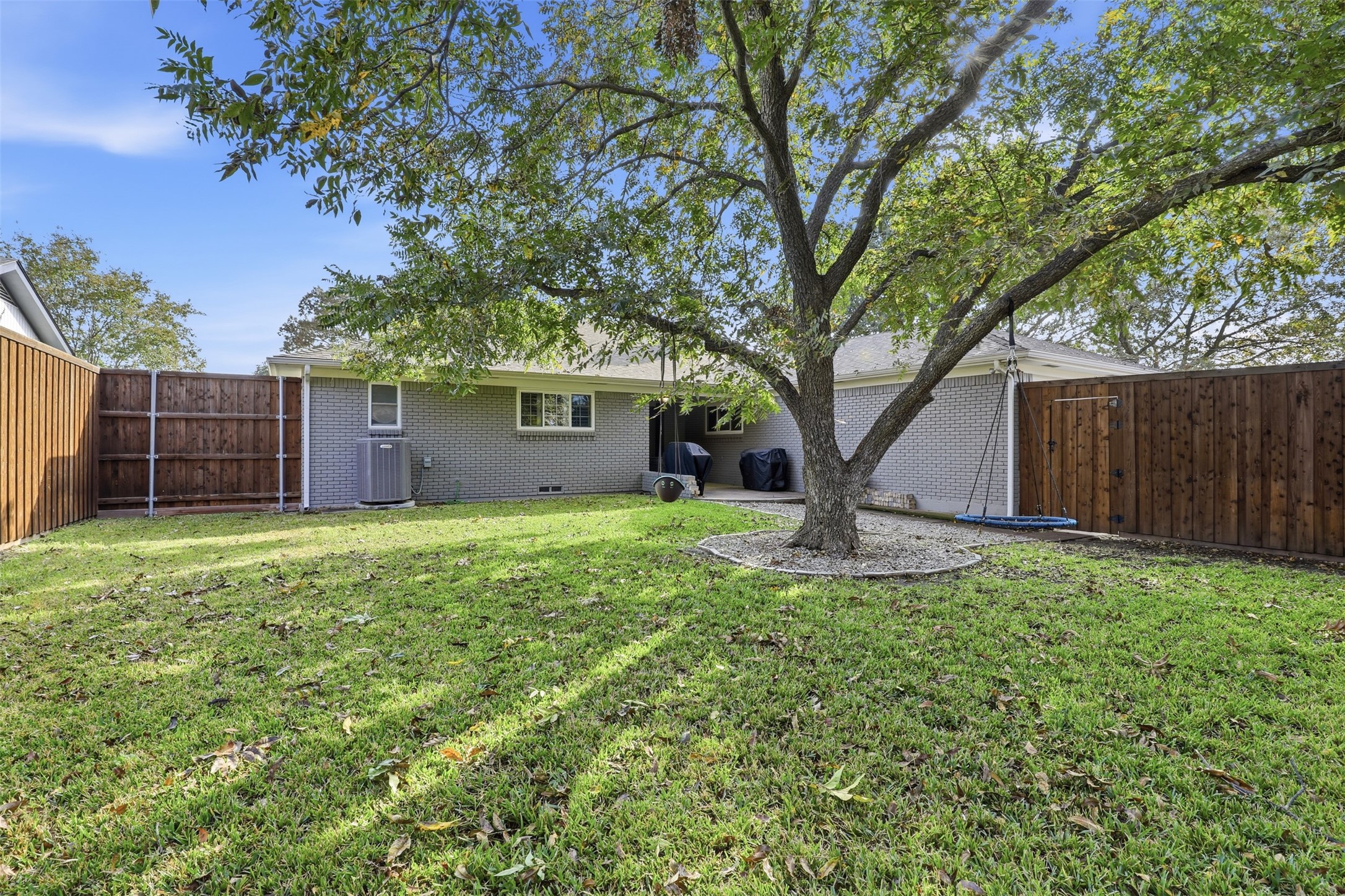 12121 Lochwood Boulevard Dallas TX 75218