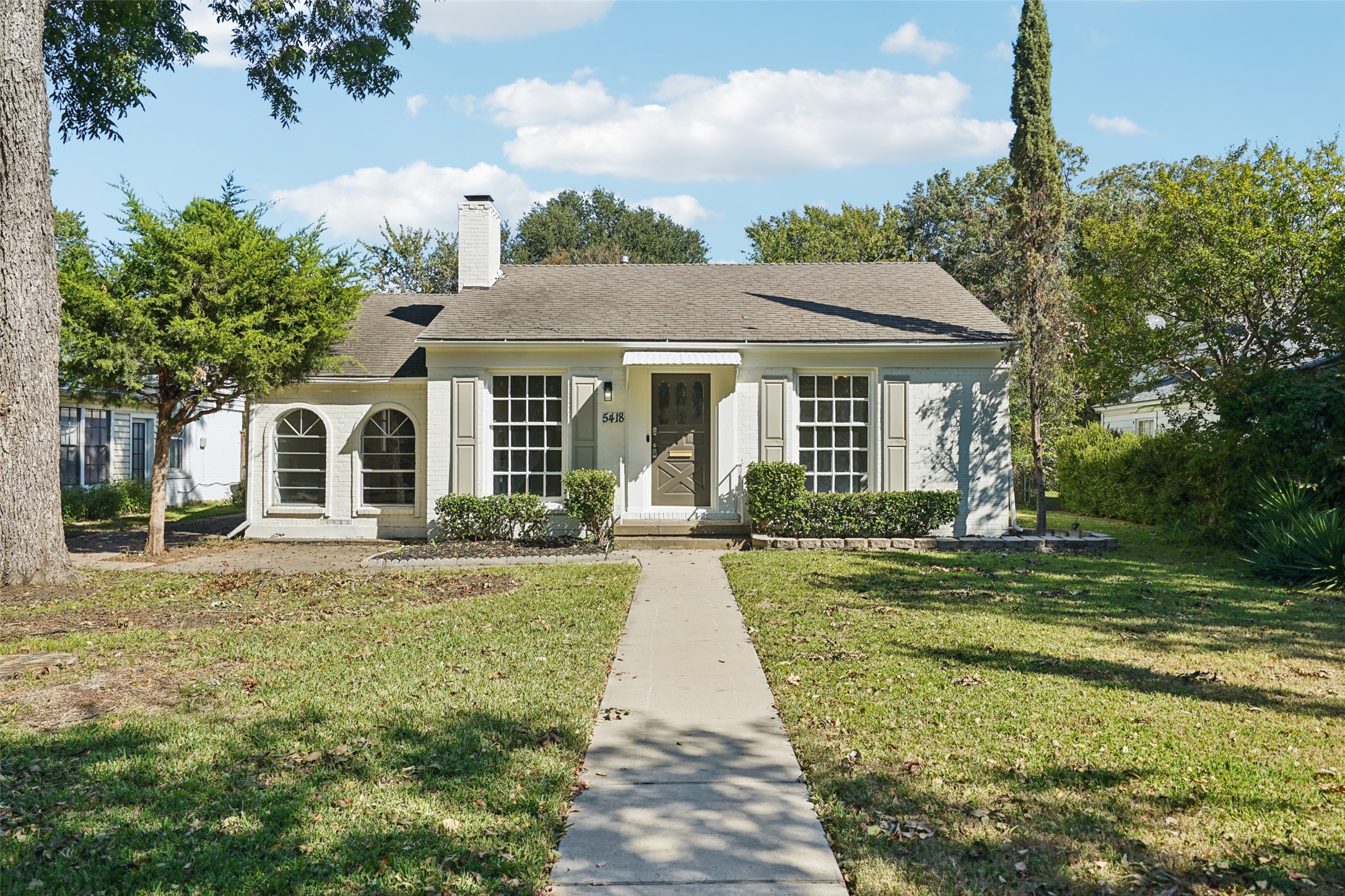 5418 Bradford Drive Dallas TX 75235