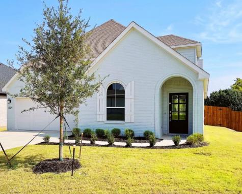 1304 Robinson Valley Drive Weatherford TX 76087