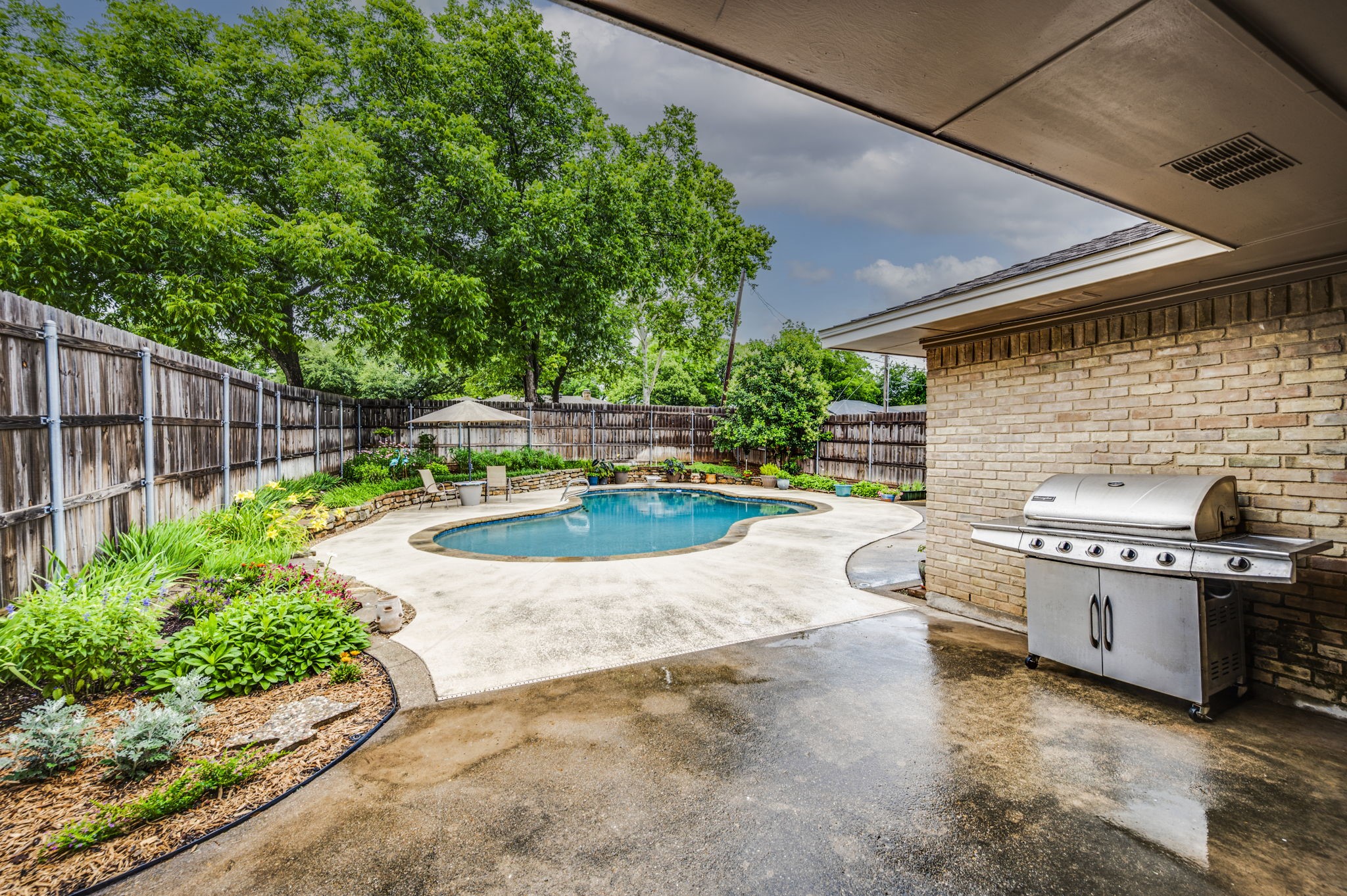947 Rock Canyon Drive Duncanville TX 75137