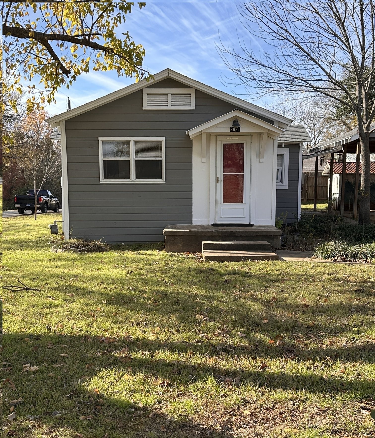 2931 S Barrett Avenue Denison TX 75020