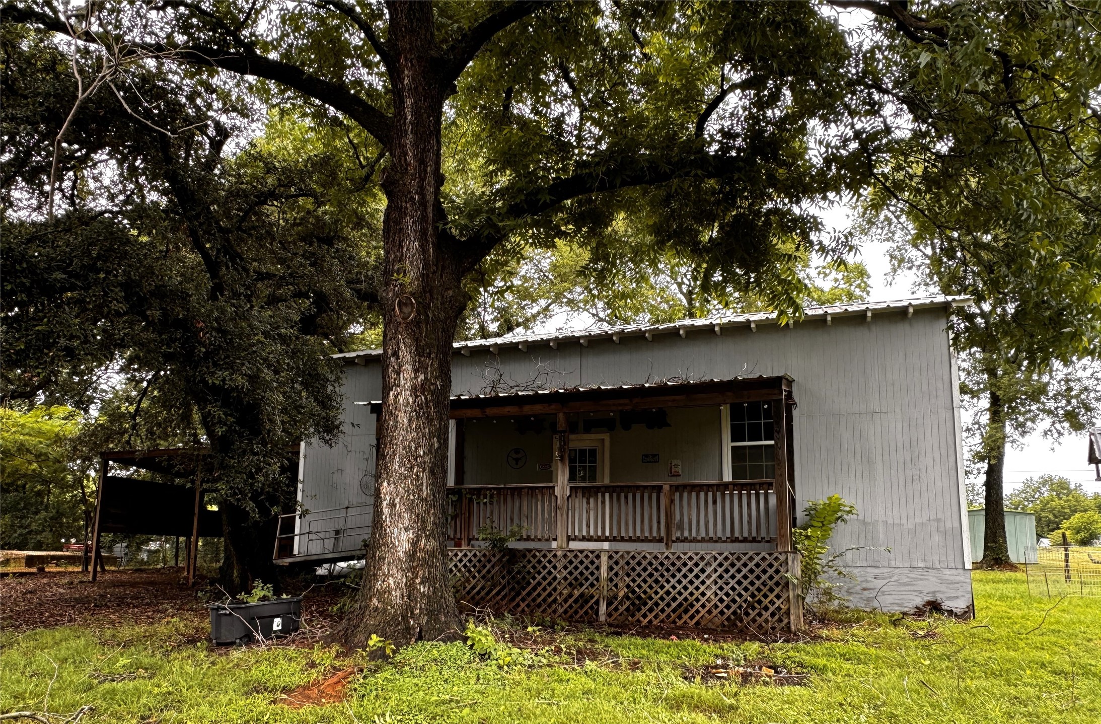 2931 S Barrett Avenue Denison TX 75020