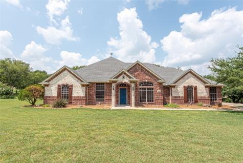 145 Hidden Hills Lane Fort Worth TX 76108