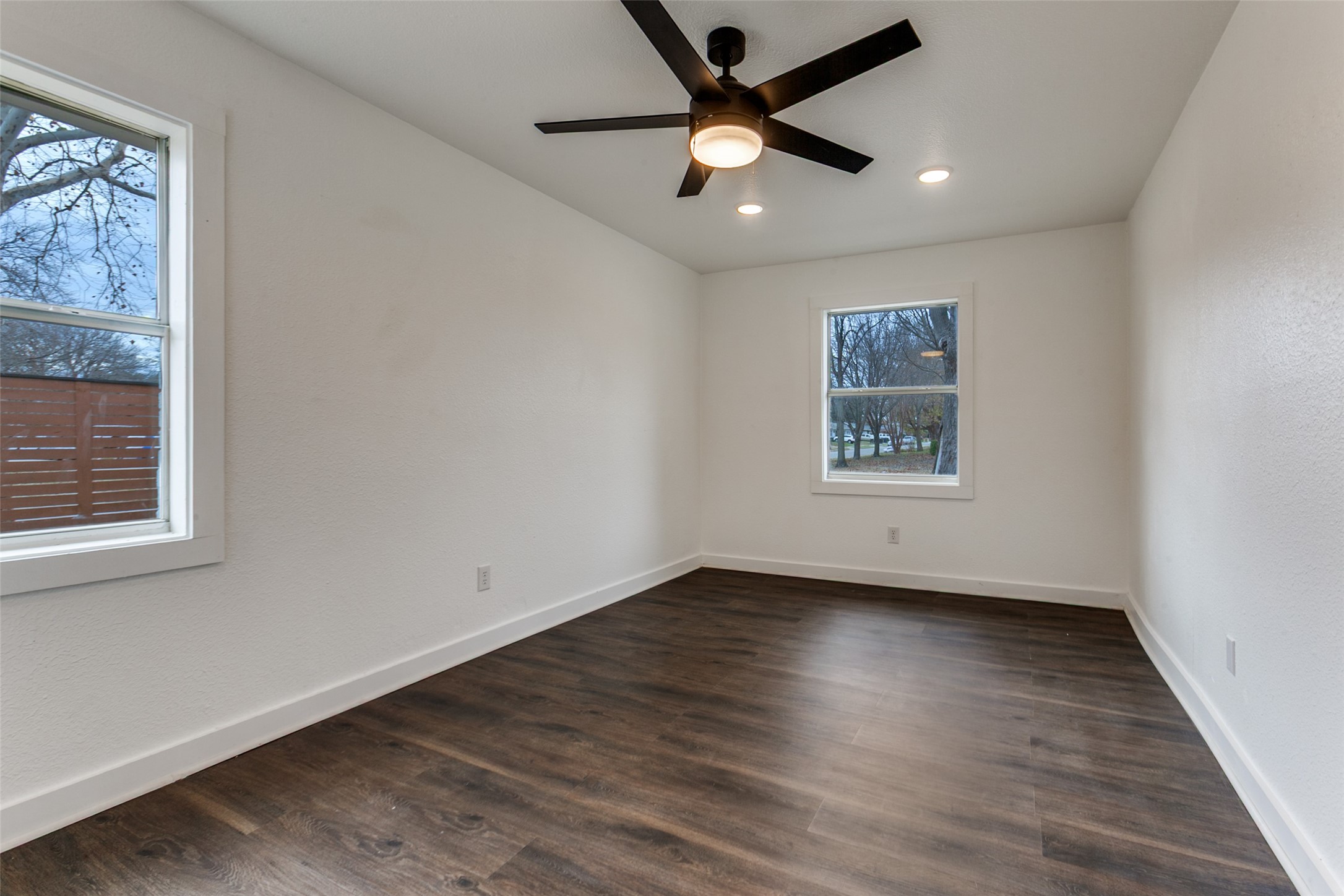 602 Lawson Drive Garland TX 75042