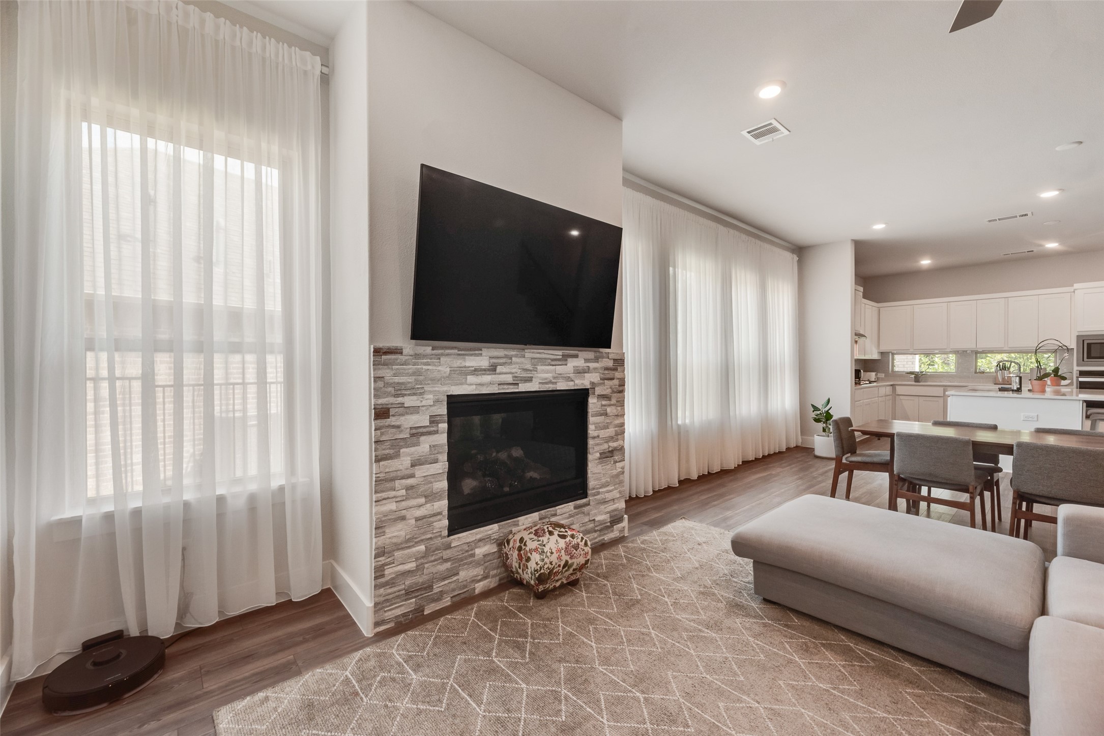 558 Torrey Pines Circle Heath TX 75032