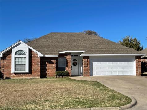 105 Trinity Street Hillsboro TX 76645