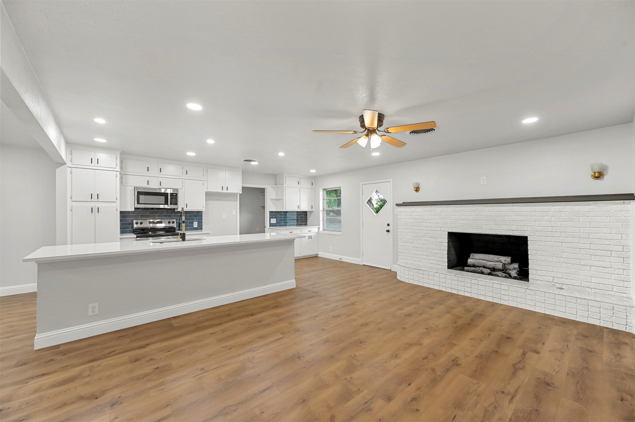 5713 Starlight Drive Haltom City TX 76117