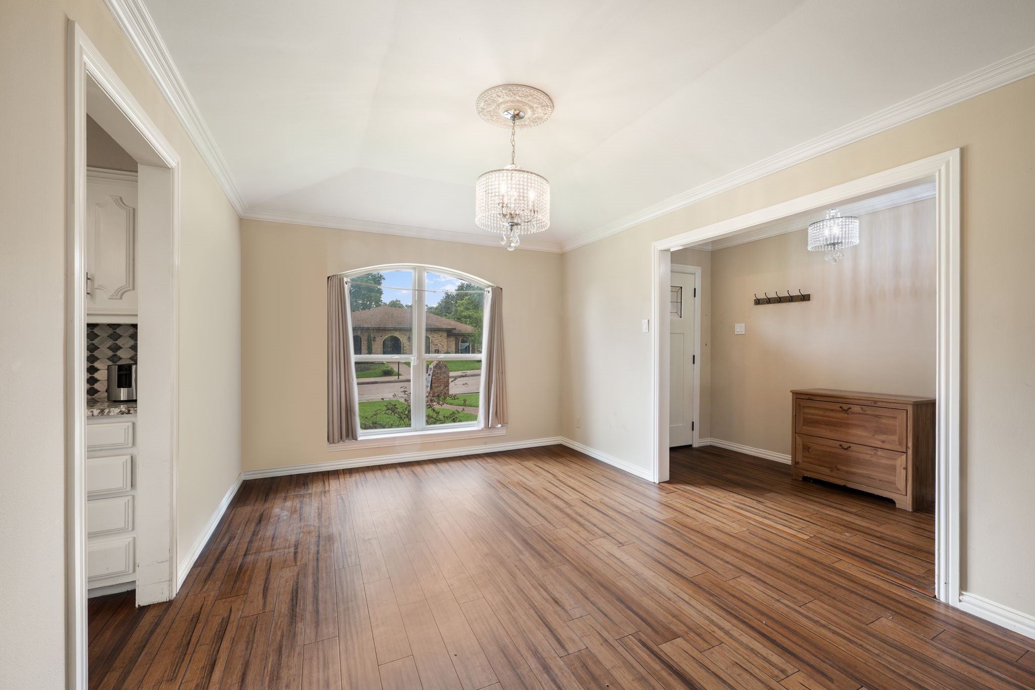 1947 Chesham Drive Carrollton TX 75007