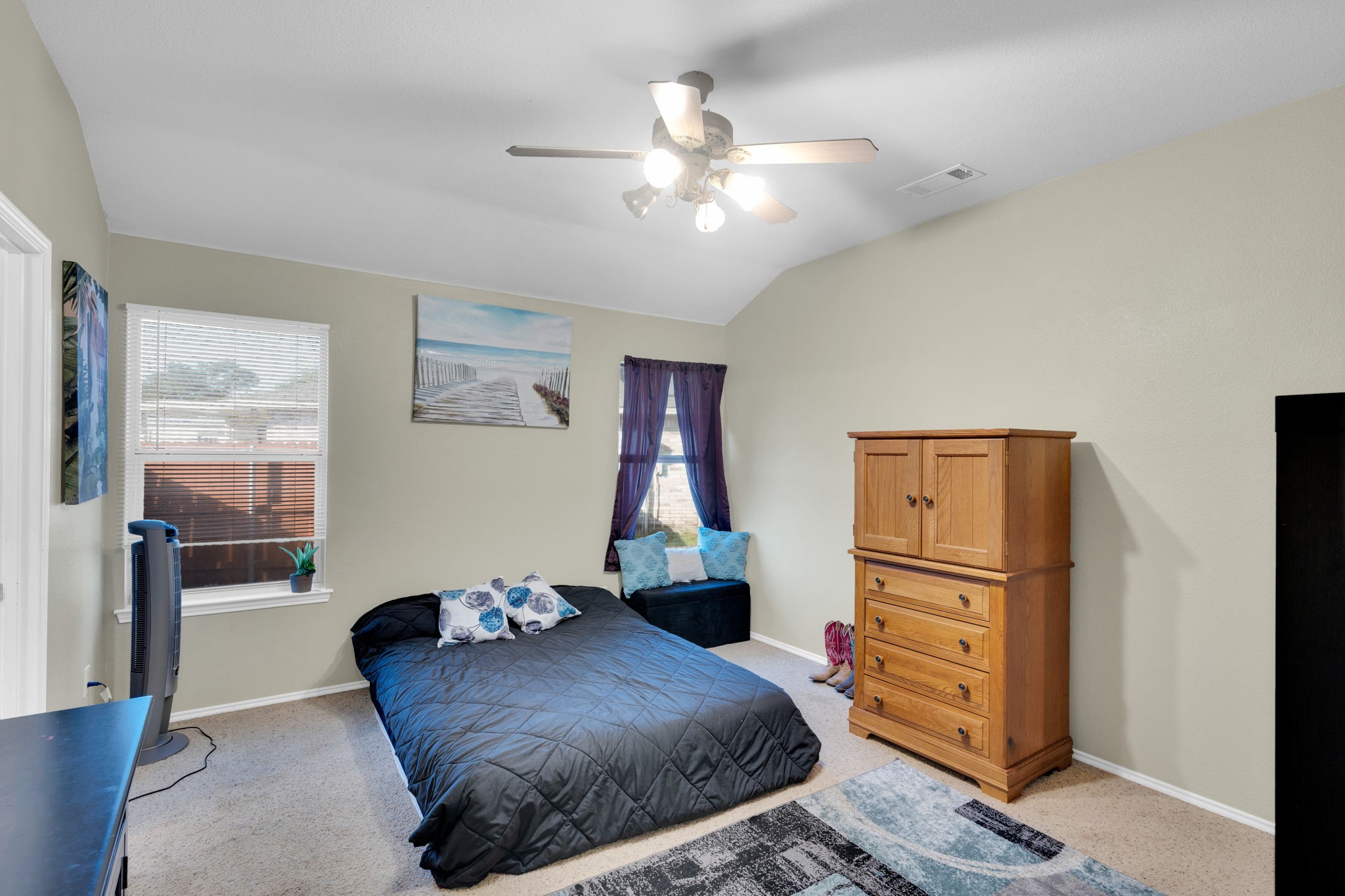 131 Logan Lane Waxahachie TX 75165