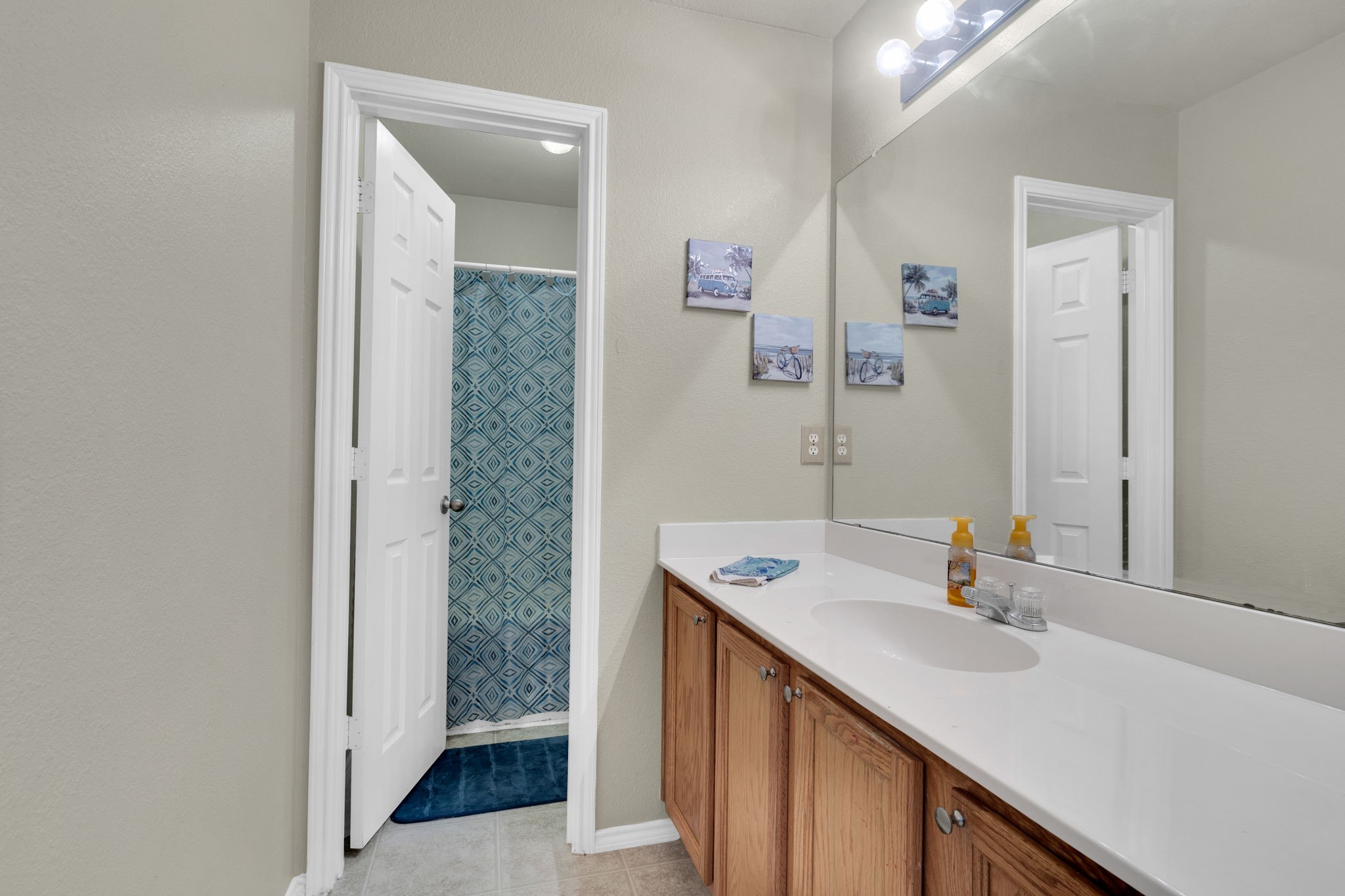 131 Logan Lane Waxahachie TX 75165