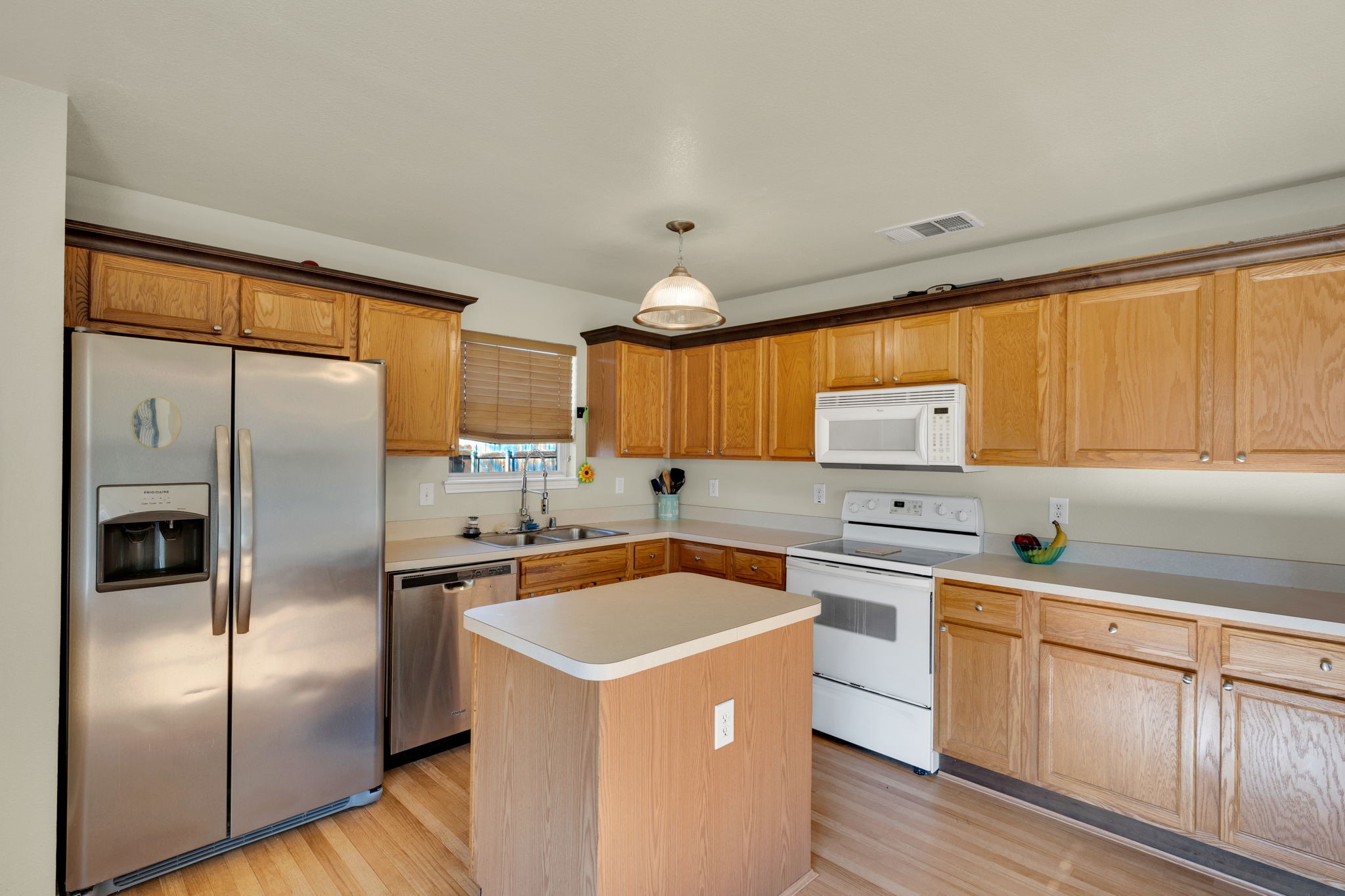131 Logan Lane Waxahachie TX 75165