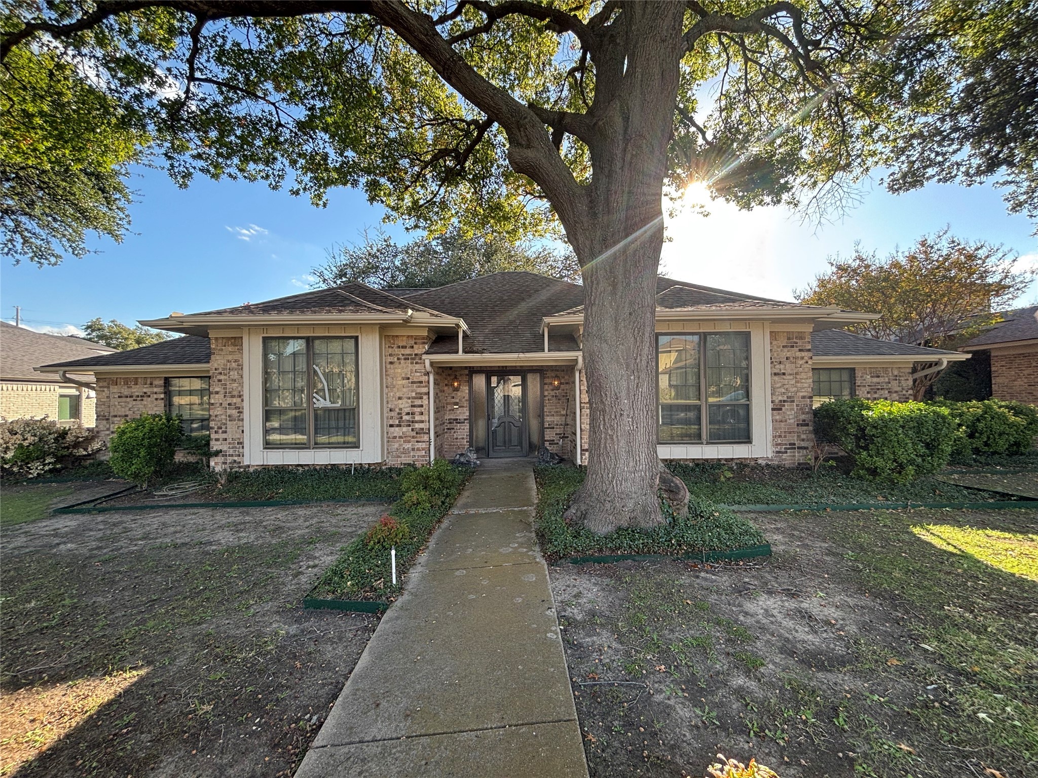 7214 Crooked Oak Drive Dallas TX 75248