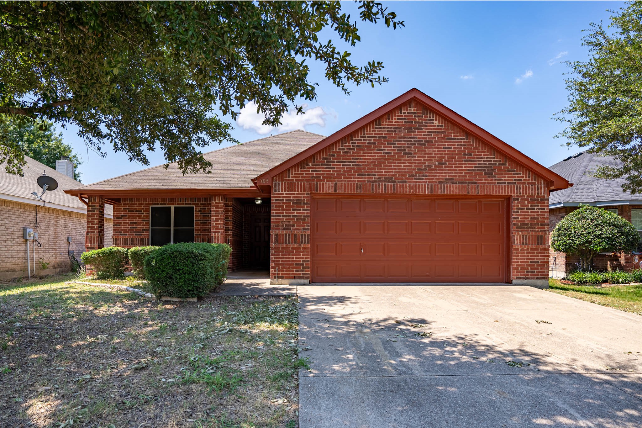 305 Leisure Lane Waxahachie TX 75165