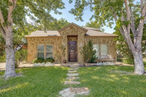 2936 S Hills Avenue Fort Worth TX 76109