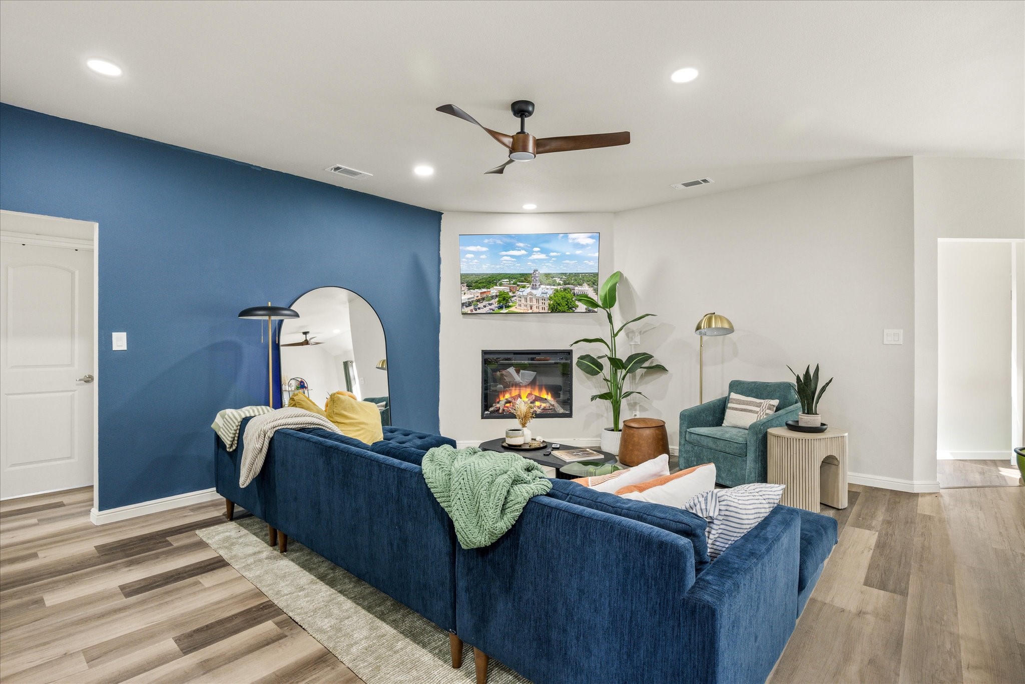 4801 W Wedgefield Road Granbury TX 76049