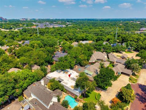 16001 Chalfont Circle Dallas TX 75248