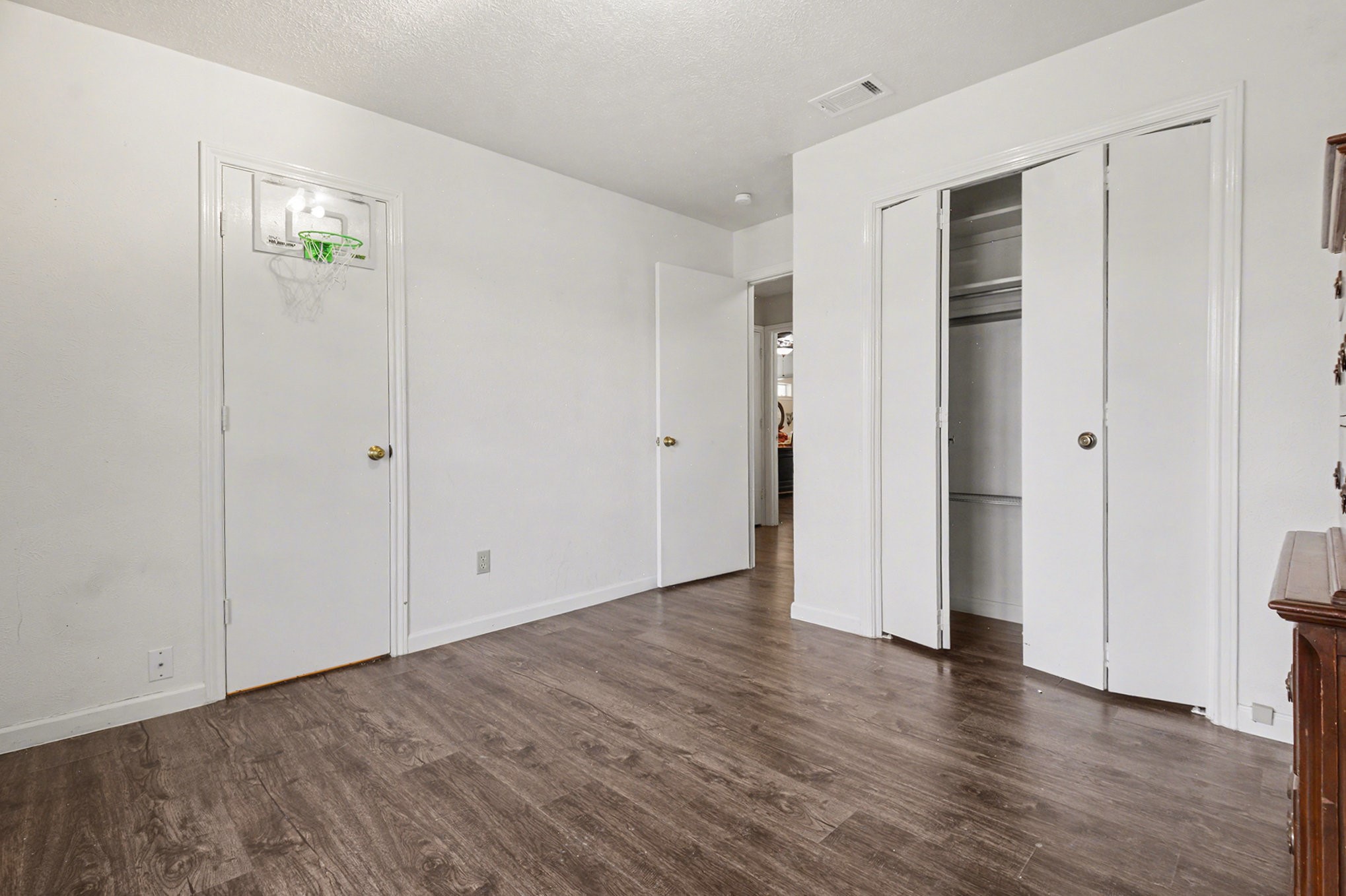 602 Wentworth Drive Richardson TX 75081