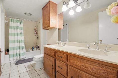 602 Wentworth Drive Richardson TX 75081