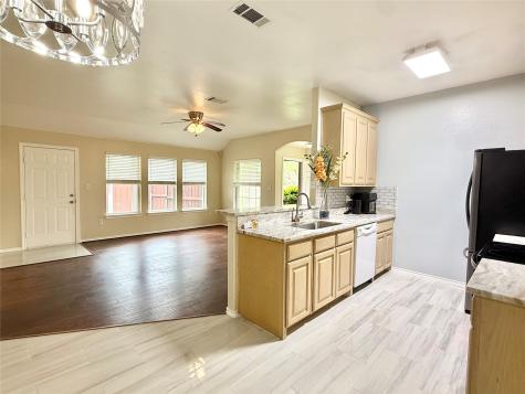 1987 Castle Drive Garland TX 75040